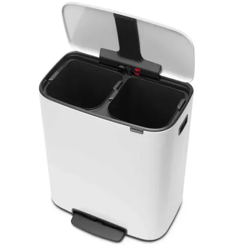 פח ברבנטיה למטבח 60 ליטר - Brabantia לבן פח הפרדה מתוך קולקציית פחי אשפה למטבח (צילום מוצר מקורי) - שילוב מושלם בין נוחות שימוש יומיומית לסטייל נ