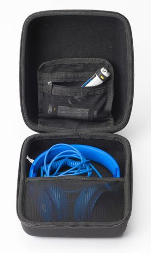 זוית נוספת Magma Headphone Case II