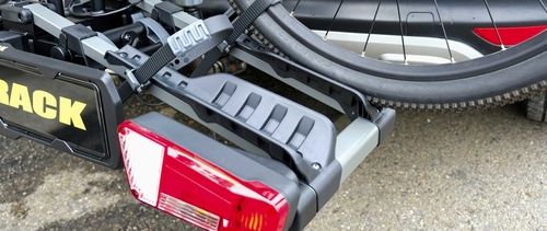 מנשא משטח לאופניים לוו גרירה 3 זוגות   BUZZ RACK EAZZY 3  