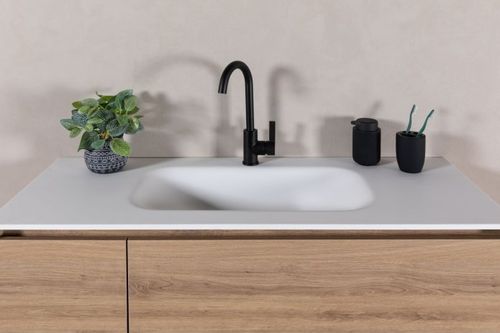 ארון אמבט תלוי נועם