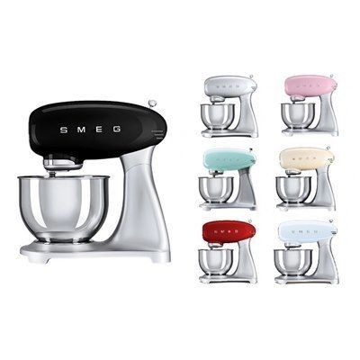 מיקסר עומד Smeg דגם: SMF01 יבואן רישמי 