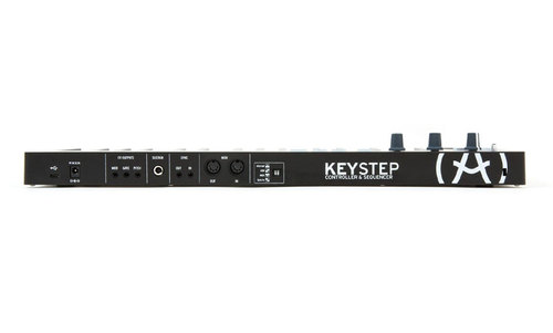 סיקוונסר ומקלדת שליטה Arturia Keystep - שחור