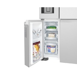 מקרר 4 דלתות  מסדרת  UltimateTaste 900 EQE6879SA