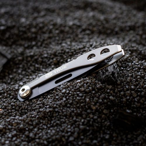 כלי פינצטה ערכת כלים חיונית ל-Micro Keyring מבית TRUE