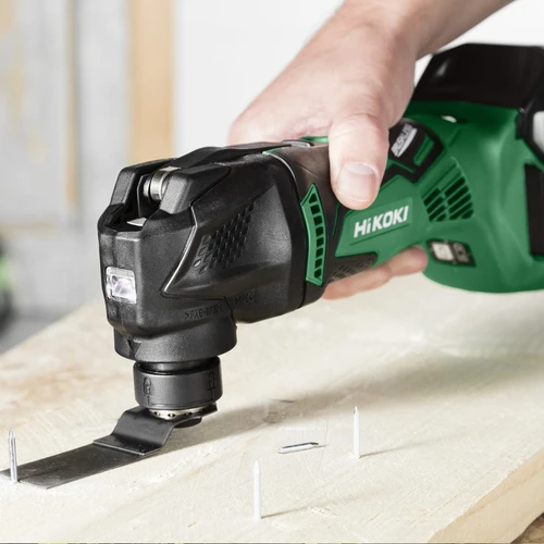 CV18DBL מולטיטול נטען היקוקי 18V + שתי סוללות 5AH + מטען + פרוז'קטור נטען במתנה