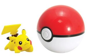 דמות פעולה של פוקימון עם כדור בליסטר - Pikachu + POKE BALL