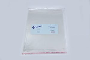 צלופן עם הדבקה 25X35 (25 יח')