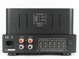 מגבר מנורות מבית UNISON RESEARCH דגם TRIODE 25