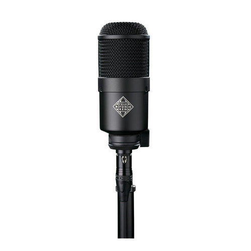 Telefunken M82