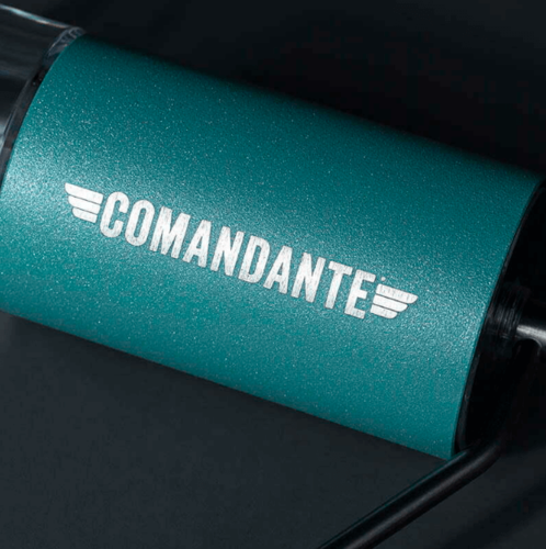 מטחנת קפה ידנית קומנדנטה צבע לגונה Comandante C40 Nitro Blade Alpine Lagoon