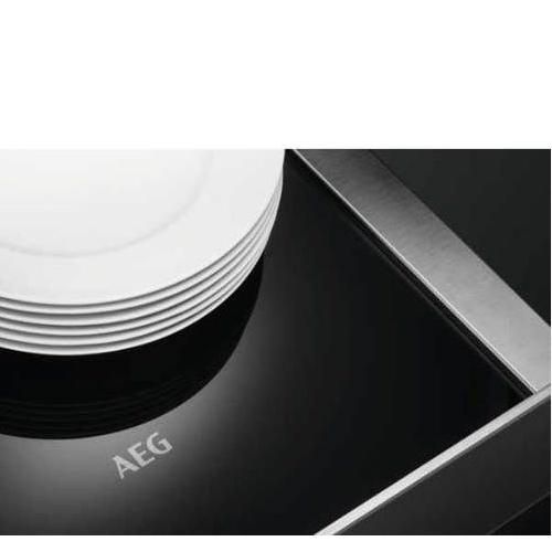 מגירת חימום AEG עד 30 ס