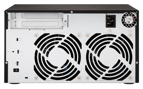 שרת NAS ‏ QNAP TL-D800C