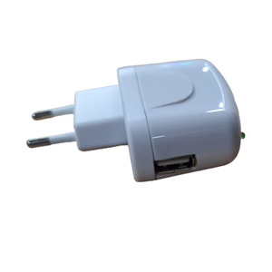 מטען קיר חשמלי עם יציאה DC 5V 2.1A USB 
