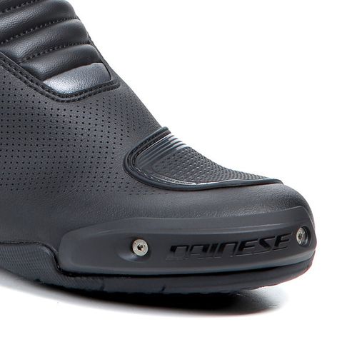 מגפי רכיבה דיינז שחור – DAINESE NEXUS 2 AIR