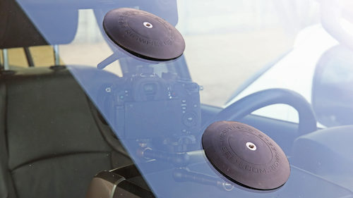 קיט תושבות מגנטיות לחיבור מצלמה לרכב RigWheels Mag-Tight Curve
