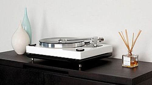 פטיפון Roksan Attessa Turntable - צבע שחור