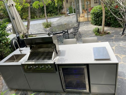 מטבח חוץ בהתאמה גריל מאסטר