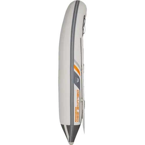 סירת ספורט דגם DELUXE מבית Aqua Marina