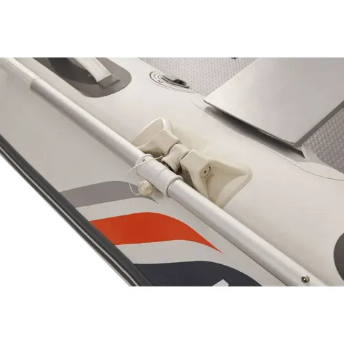 סירת ספורט דגם DELUXE מבית Aqua Marina