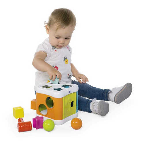 קוביית משחק עם 4 צורות גאומטריות, 2 כדורים ופטיש - צ'יקו