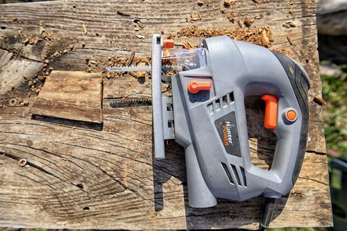 מסור אנכי חשמלי Hunter 100610-004 800W