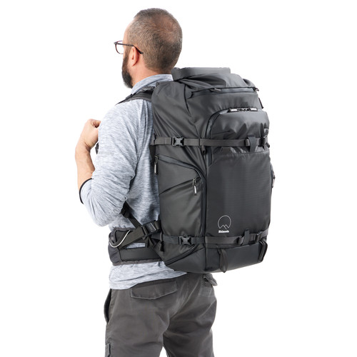 תיק גב Shimoda Designs 520-133 Action X40 v2 Starter Kit with Medium DSLR Core Unit (Army Green)