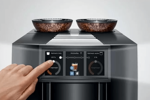 מכונת קפה JURA GIGA 10 שחורה + 6 ק
