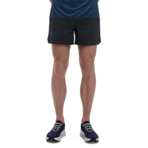 On Cloud Lightweight Shorts Black M בגדי און