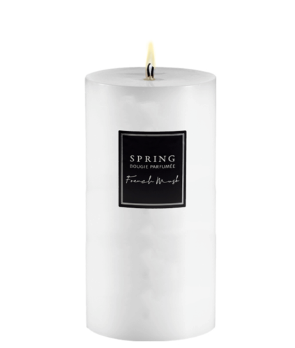 נר ריחני לבן גודל FRENCH MUSK 8*15