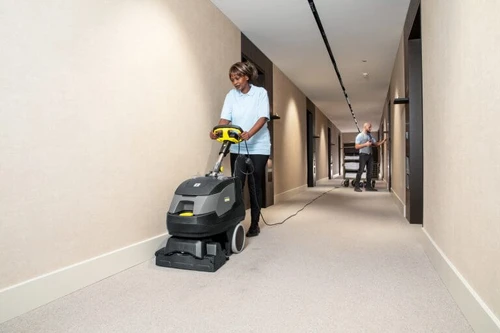 מקרצפת שטיחים BRC 40/22 C KARCHER