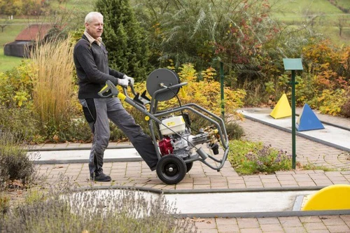 שטיפה בלחץ מים קרים HD 9/23 KARCHER
