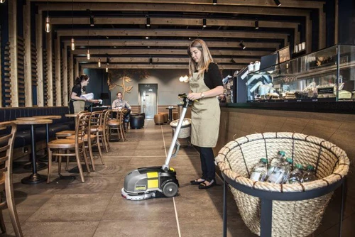 שטיפת ושאיבת רצפות BD 30/4 KARCHER