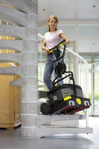 שטיפת ושאיבת רצפות BR 40/10 KARCHER