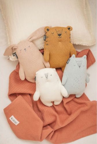 בובת חיבוקי סרוגה
