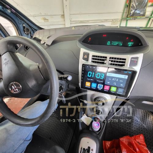 מערכת מולטימדיה לטויוטה יאריס 2010 genesis standard