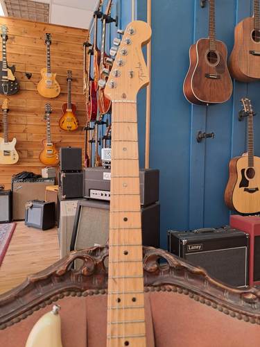 Fender Stratocaster Deluxe 2013