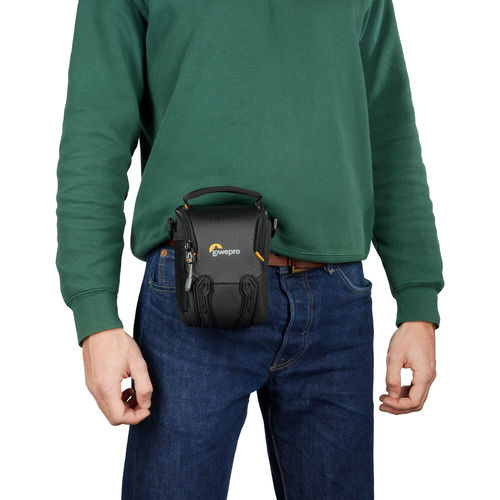 תיק כתף Lowepro Adventura SH 115 III