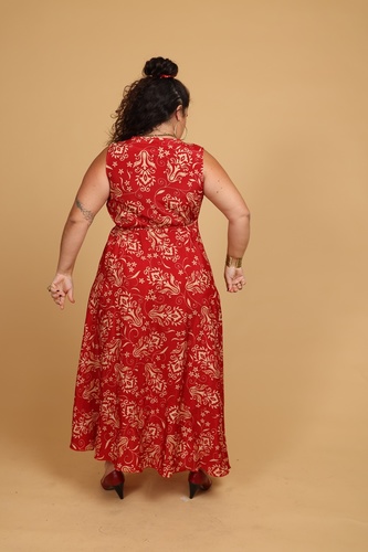 שמלת שרית plus size