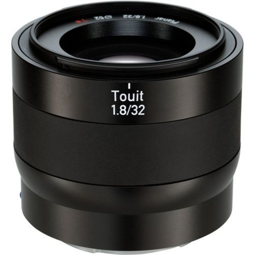 Zeiss Touit 32mm f/1.8 for Sony E-mount