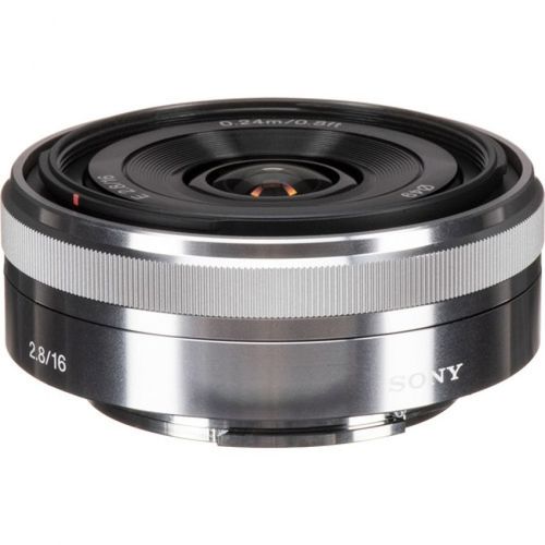 עדשה Sony E 16mm f/2.8