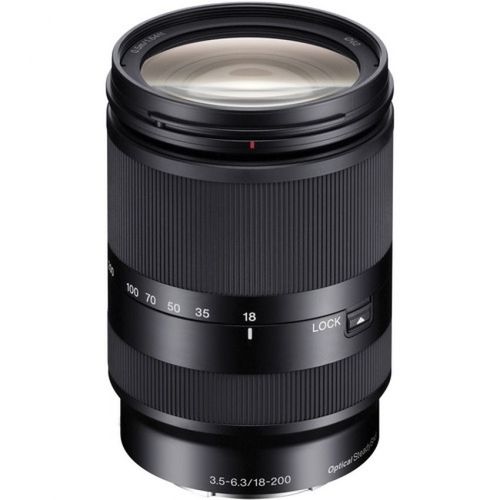 Sony 18-200mm f/3.5-6.3 OSS LE