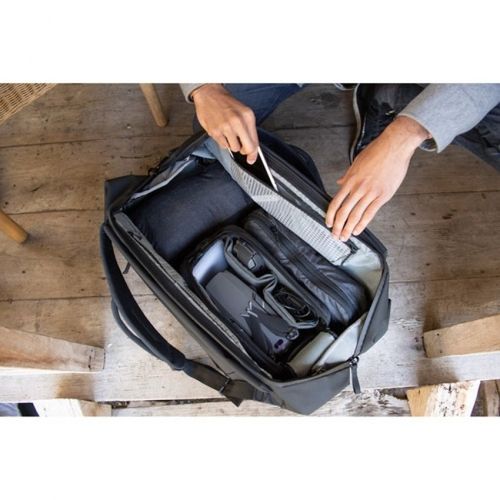 תיק מטיילים Peak Design Travel Duffelpack 65L Black