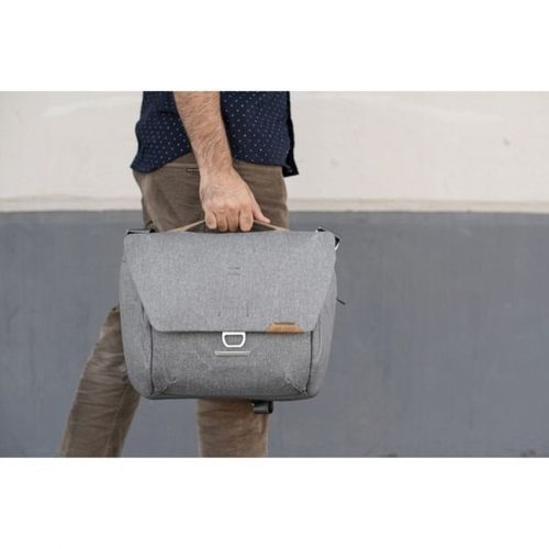 תיק צד Peak Design Everyday Messenger v2 13L Ash