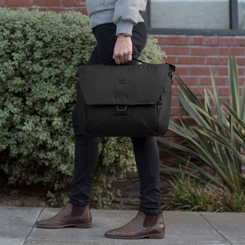 תיק צד Peak Design Everyday Messenger v2 13L Black