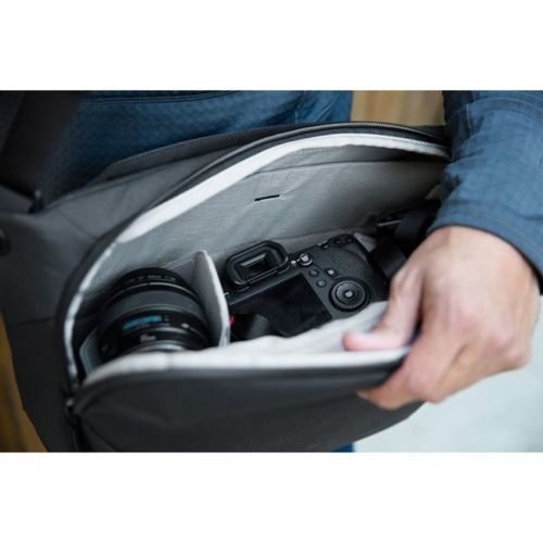 תיק צד Peak Design Everyday Sling v2 10L Black