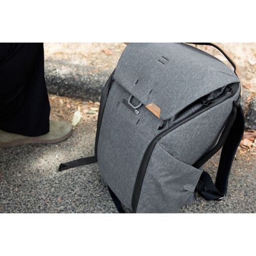 תיק גב Peak Design Everyday Backpack v2 20L Charcoal