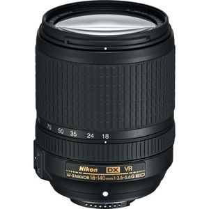 Nikon AF-S DX 18-140mm f/3.5-5.6G ED VR - יד שניה!