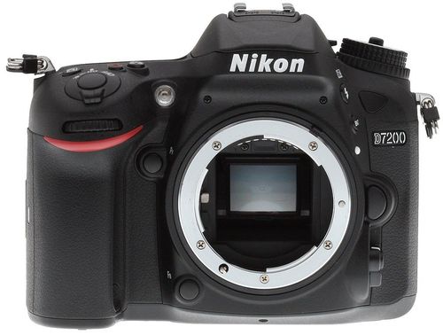 Nikon D7200 Body גוף בלבד - יד שניה!