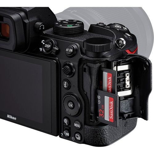 Nikon Z5 Kit 24-200mm