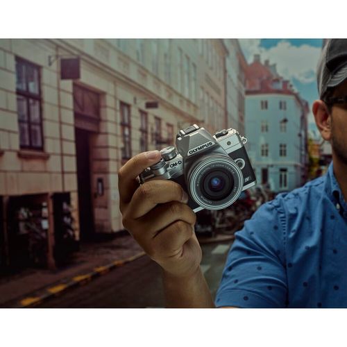 Olympus OM-D E-M10 Mark IV Kit 14-42mm (Silver)